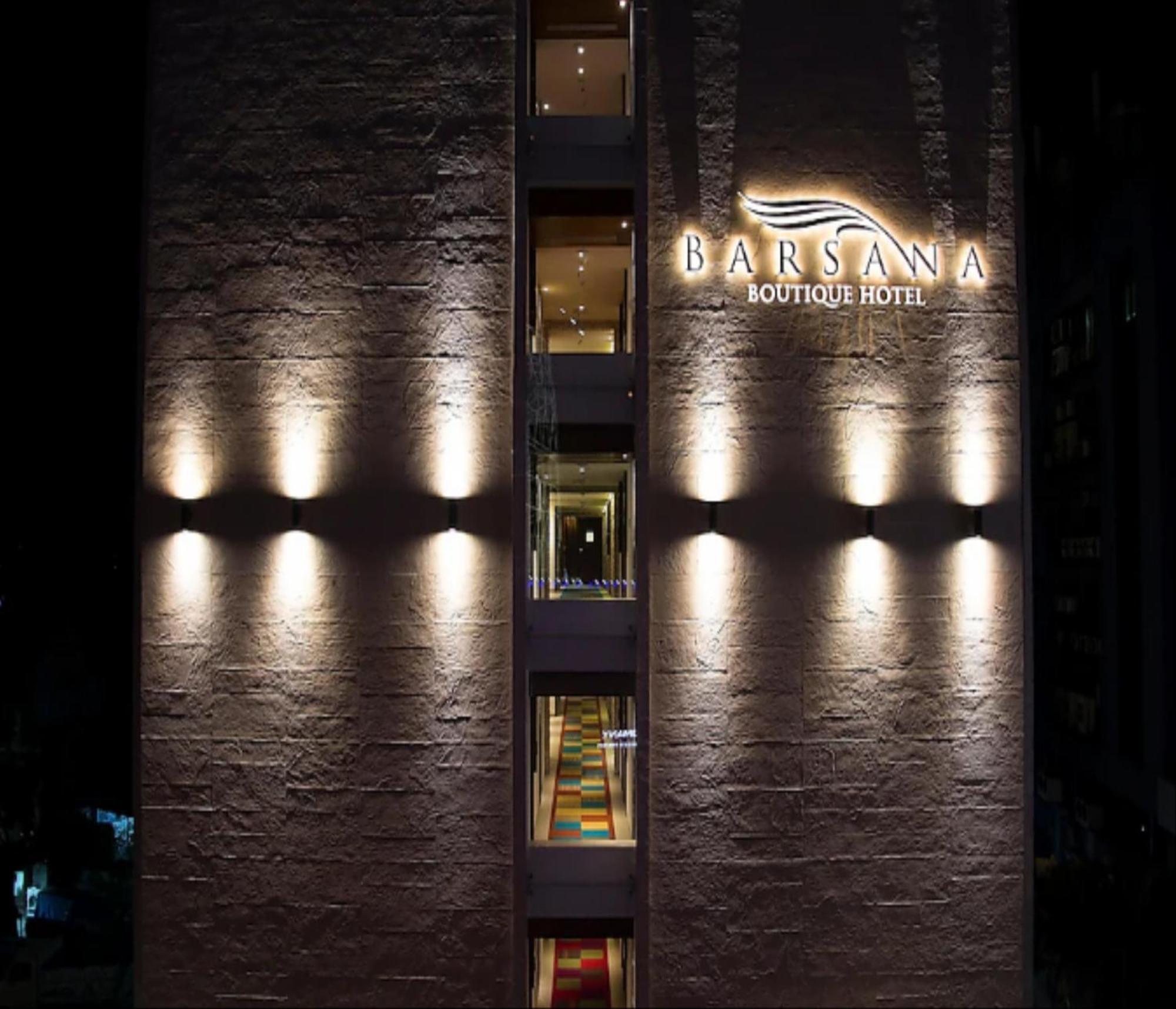 Barsana Boutique Hotel - Pure Vegetarian Calcutta Exterior foto